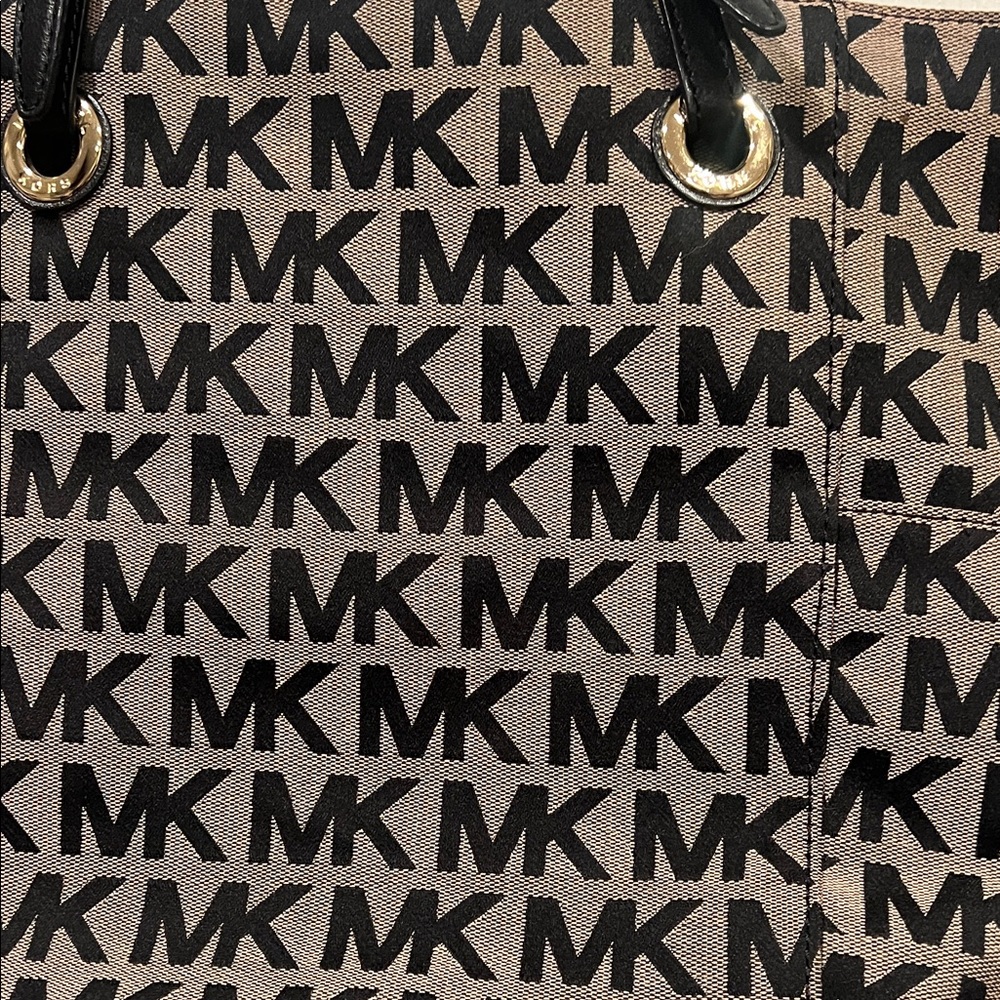 Michael Kors Brown and Tan Logo Tote - Picture 8 of 16